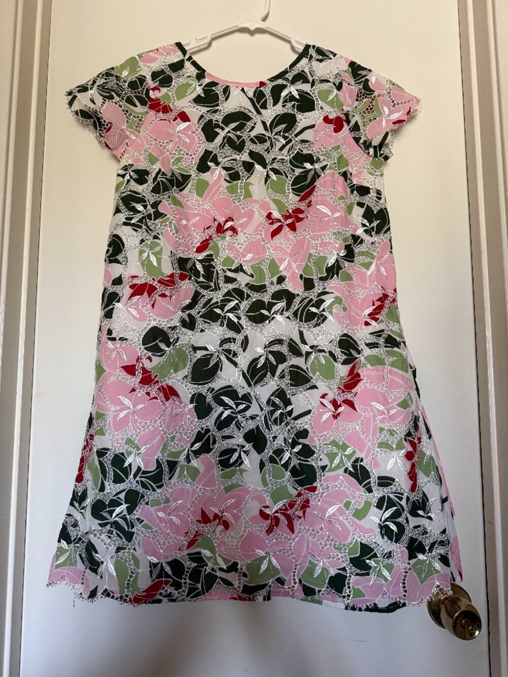 Max & Co Boutique | women's lace floral above-the-knee dress